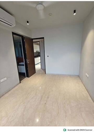 Room in 3 BHK Apartment at Lodha Kiara, Worli – for Rent