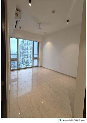 Room in 3 BHK Apartment at Lodha Kiara, Worli – for Rent