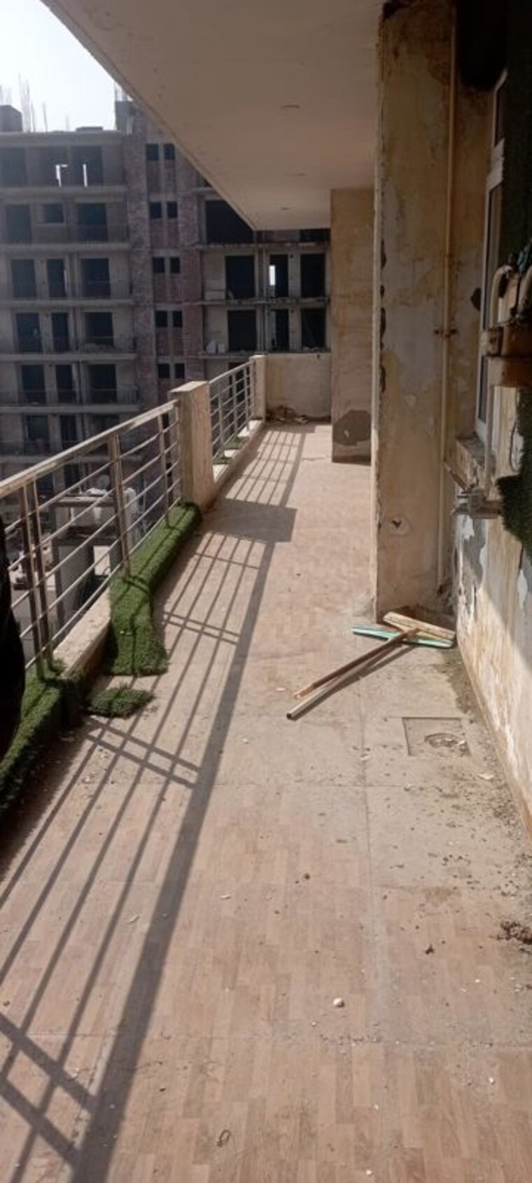 Balcony, dhakoli 5 Bedroom 2633 Sq.Ft. Apartment In Dhakoli Zirakpur 9972567