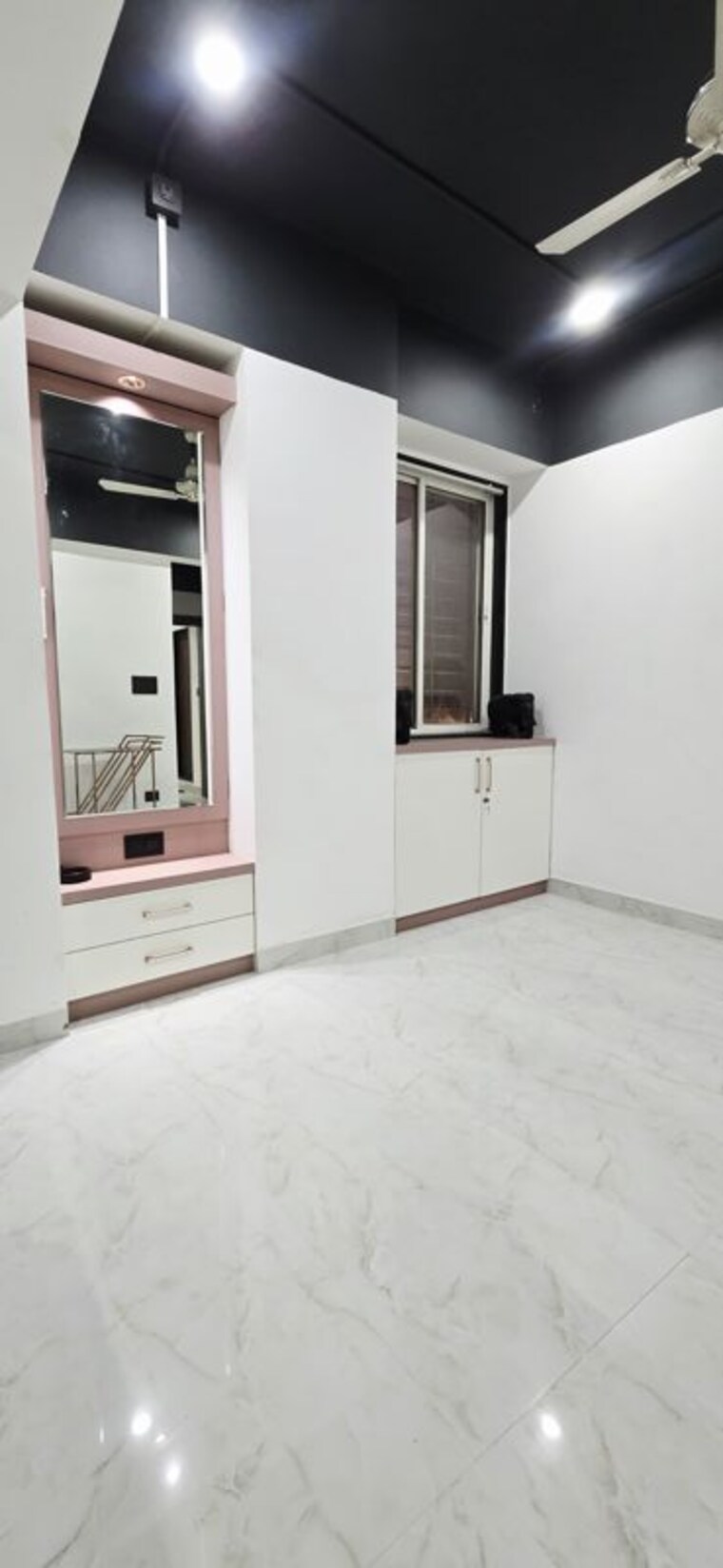 Room, anand nagar 2 Bedroom 1160 Sq.Ft. Apartment In Anand Nagar Pune 9972588