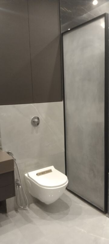 Furnished Amenities in 2 BHK Builder Floor at Origin Rock Highland, Kandivali West – for Sale