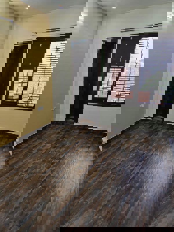 2 BHK + Pooja Room 1800 Sq.Ft. Builder Floor in Unitech South City II