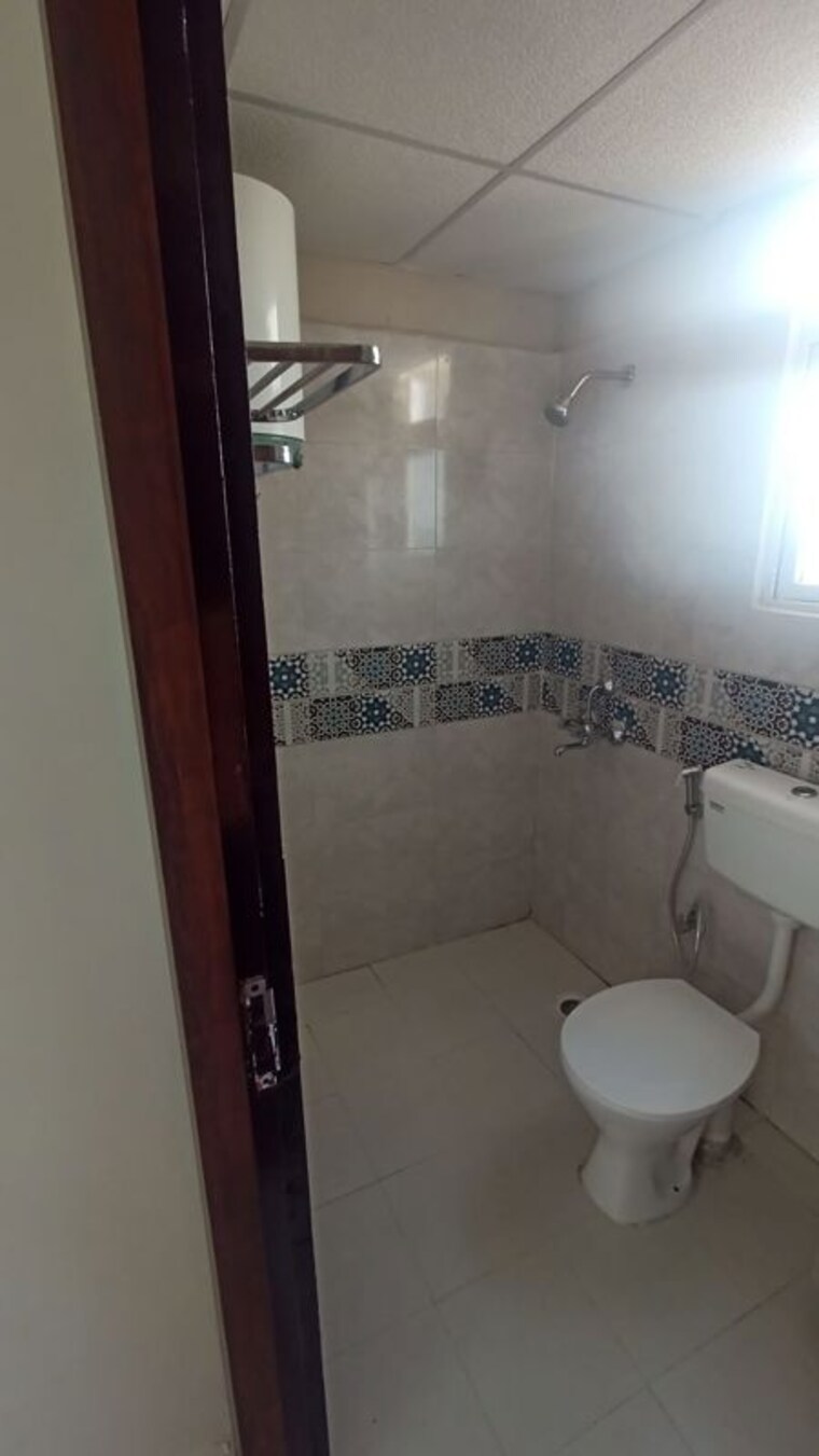 Bathroom, signature-global-prime 2 Bedroom 573 Sq.Ft. Apartment In Sector 63a Gurgaon 9972620