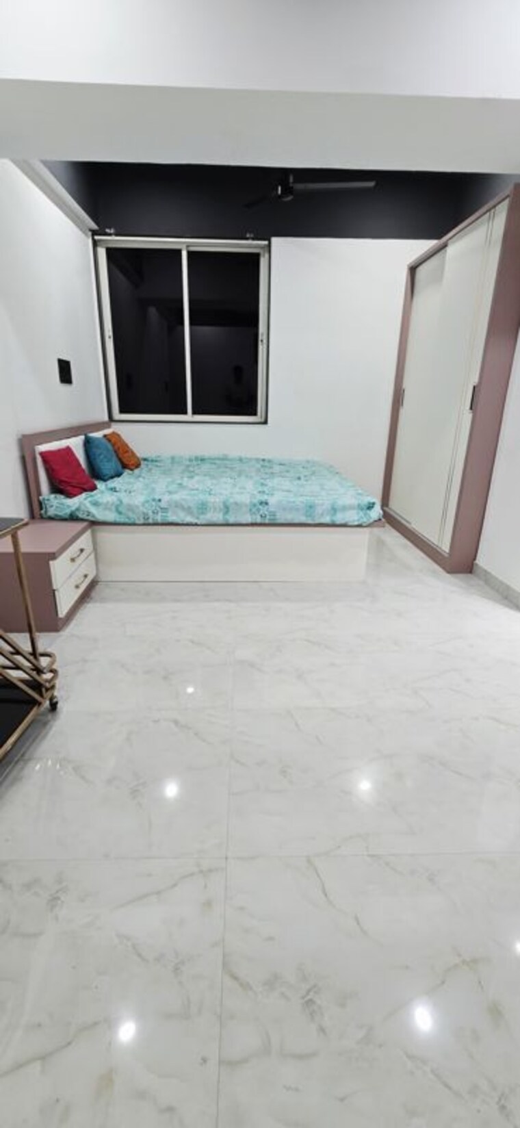 Room, sun city 2 Bedroom 1160 Sq.Ft. Apartment In Sun City Pune 9972623
