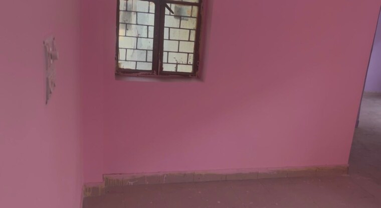 Room, upavp-brahmputra-enclave 1 Bedroom 545 Sq.Ft. Apartment In Siddharth Vihar Ghaziabad 9972612