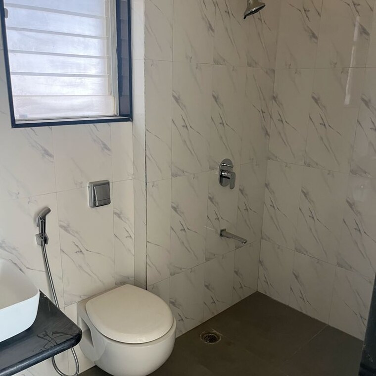Bathroom, nyati-era 3 Bedroom 1175 Sq.Ft. Apartment In Madhav Nagar Pune 9972646