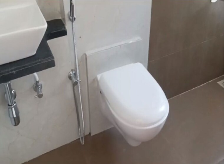 Bathroom, marathon-ekveera Studio 250 Sq.Ft. Apartment In Mulund West Mumbai 9972541