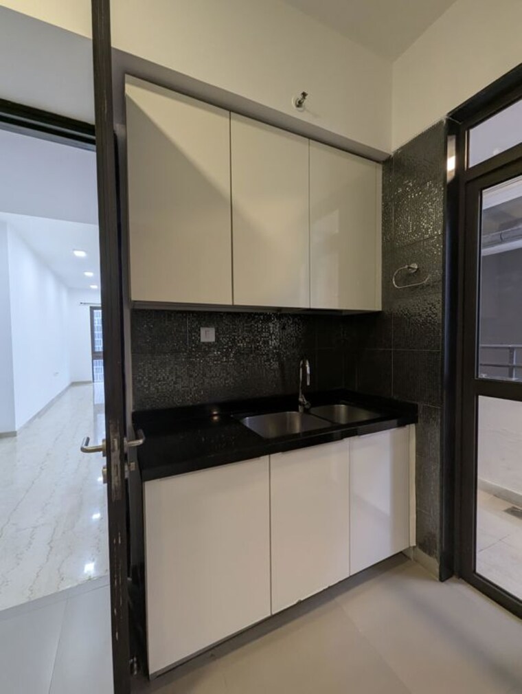 Kitchen, lodha-kiara 3 Bedroom 1177 Sq.Ft. Apartment In Worli Mumbai 9972634