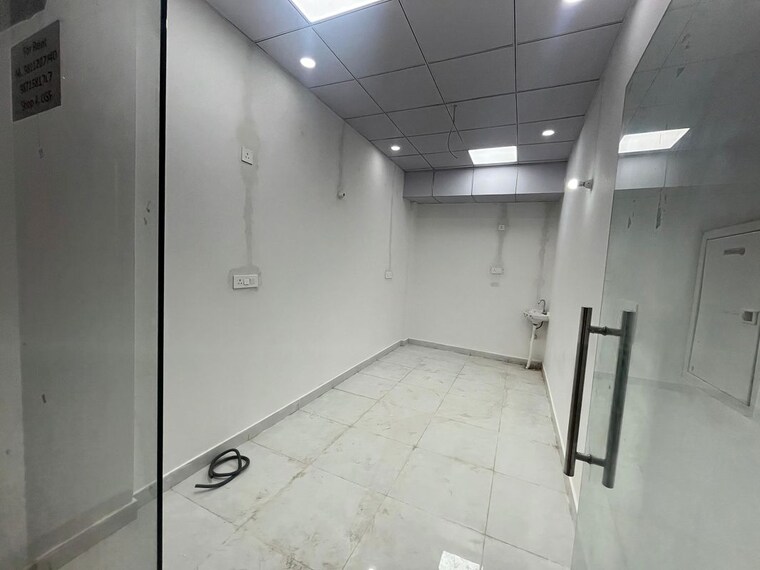 Bathroom, bptp-the-resort 3 Bedroom 929 Sq.Ft. Apartment In Sector 75 Faridabad 9972689