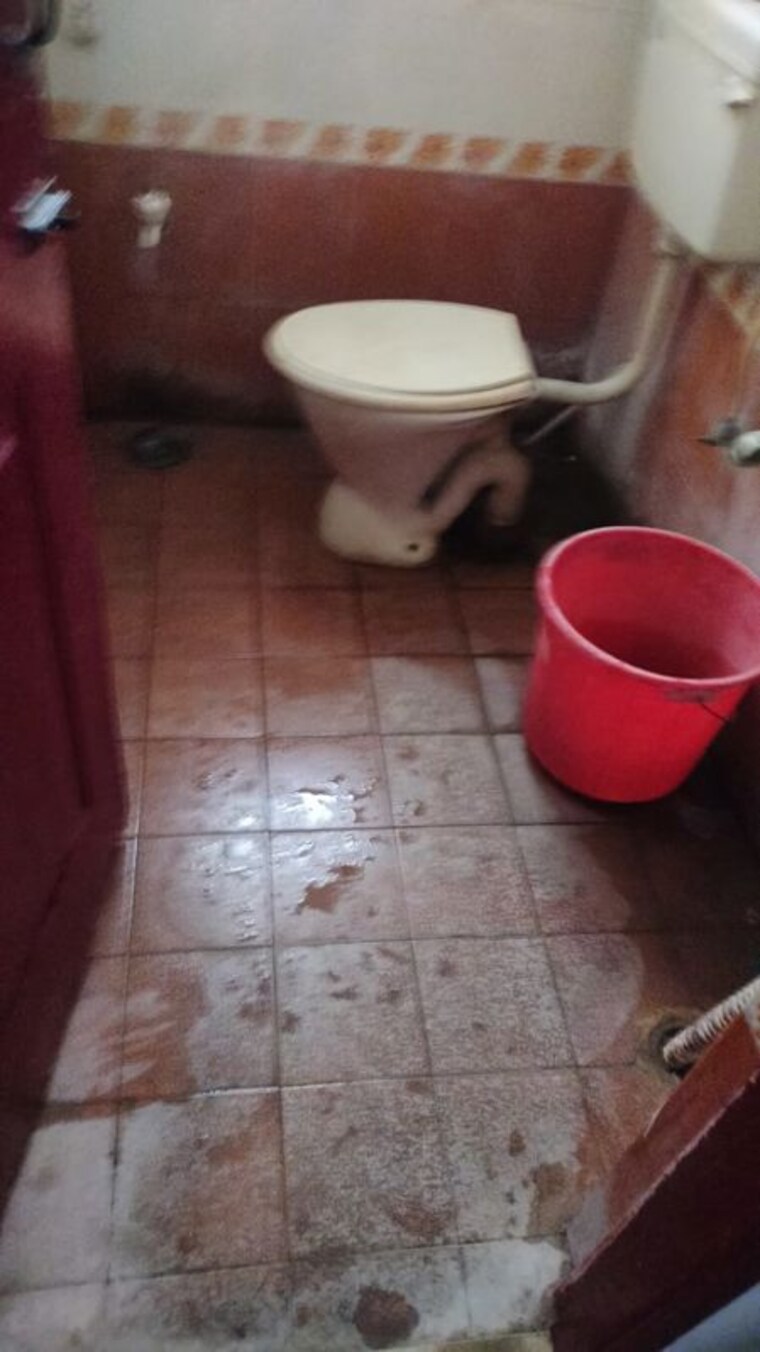 Bathroom, perungalathur 2 Bedroom 980 Sq.Ft. Builder Floor In Perungalathur Chennai 9972711
