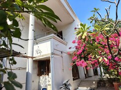 6+ BHK + Servant Room Apartment For Rent in Bopal