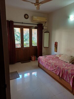 Bedroom in 3 BHK Apartment at Dona Paula – for Rent