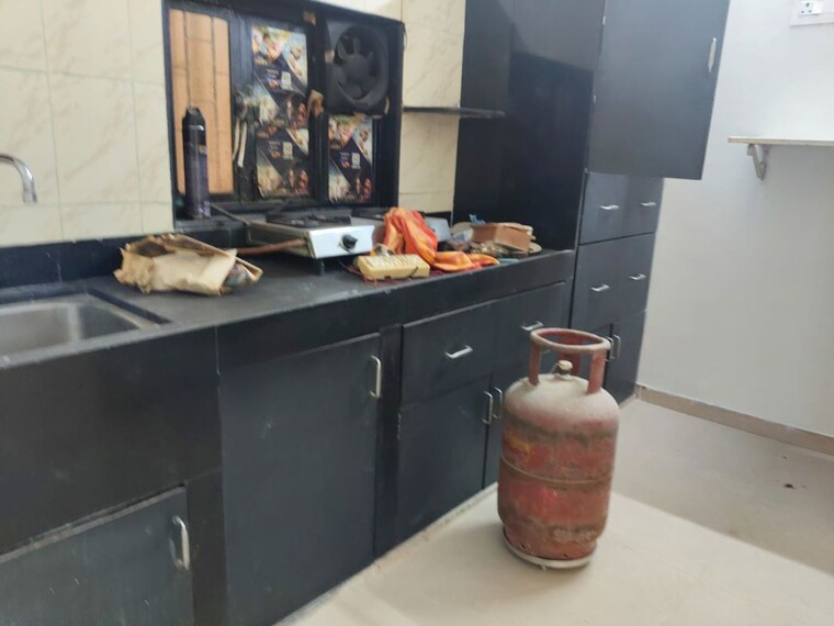 Kitchen, geetanjali-chs-andheri-west 2 Bedroom 621 Sq.Ft. Apartment In Andheri West Mumbai 9972715