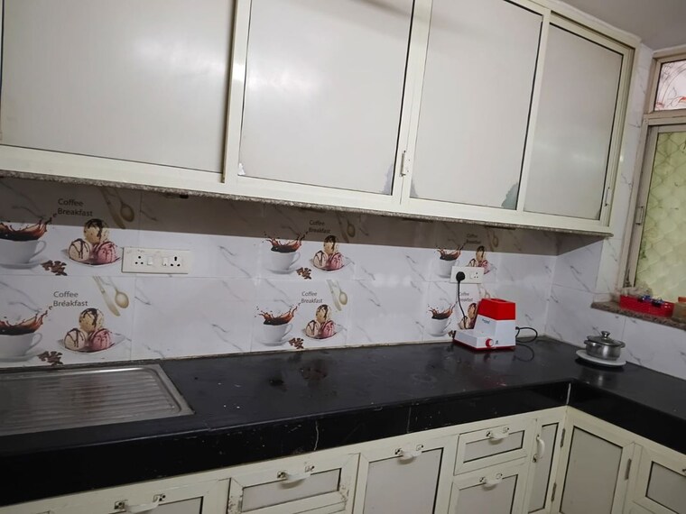 Kitchen, ardee-city 1 Bedroom 192 Sq.Yd. Builder Floor In Sector 52 Gurgaon 9972751