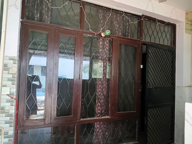 Exterior View, ardee-city 1 Bedroom 192 Sq.Yd. Builder Floor In Sector 52 Gurgaon 9972751