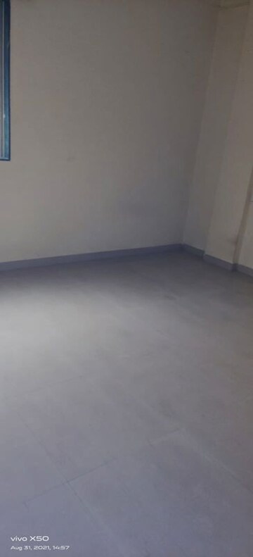 Room in 1 BHK Apartment at Tingre Nagar – for Rent