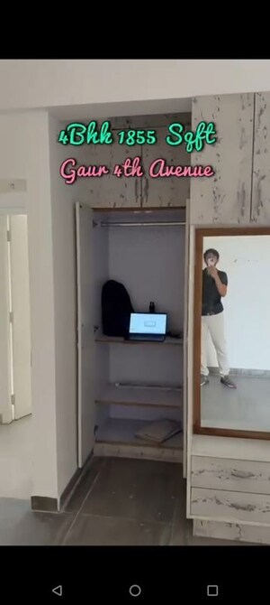 Bathroom in 4 BHK Apartment at Gaur City 4th Avenue, Sector 4 Greater Noida – for Sale