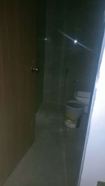 Furnished Amenities in 2 BHK Apartment at Krishna Classic, Borivali West – for Rent