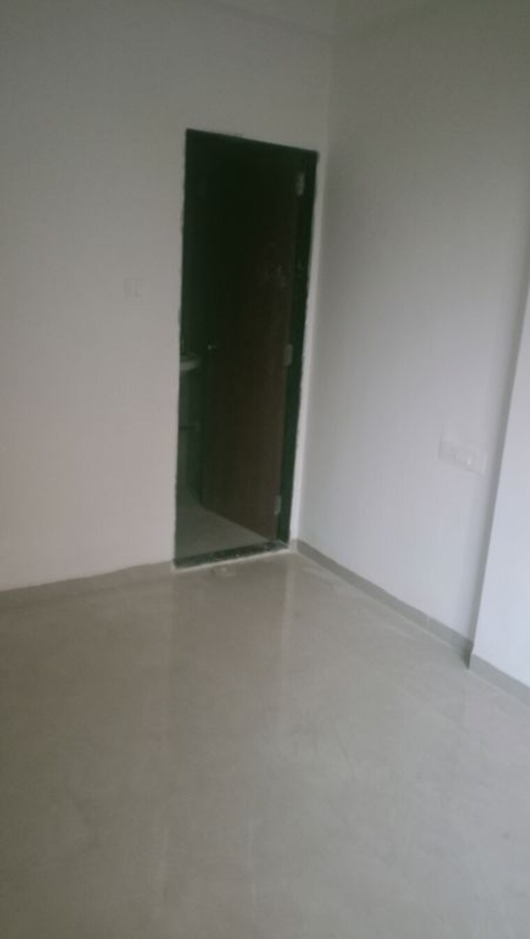 Room, krishna-classic 2 Bedroom 625 Sq.Ft. Apartment In Borivali West Mumbai 9972785