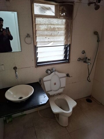 Bathroom in 2 BHK Apartment at Chakala – for Rent