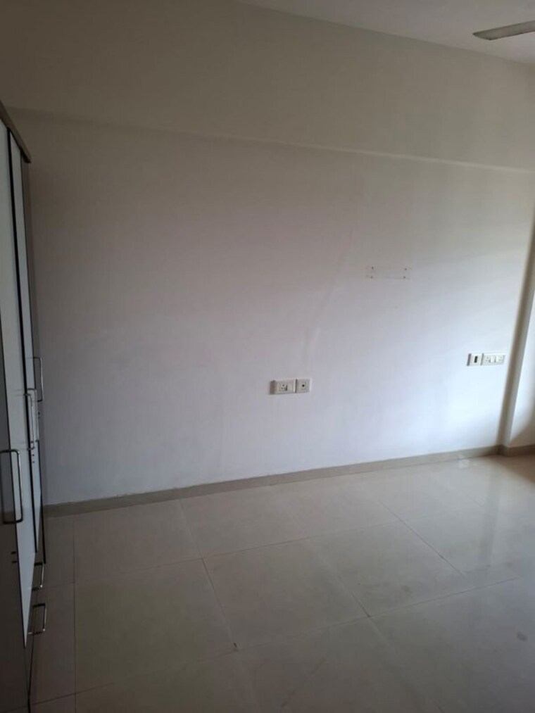 Room, chakala 2 Bedroom 900 Sq.Ft. Apartment In Chakala Mumbai 9972766