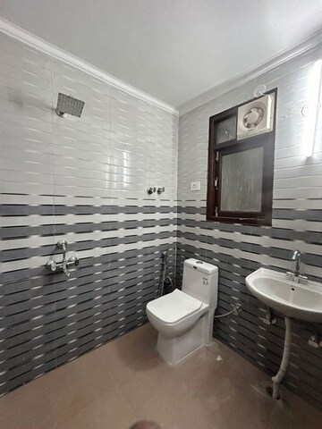 Bathroom in 2 BHK Builder Floor at Saket – for Rent