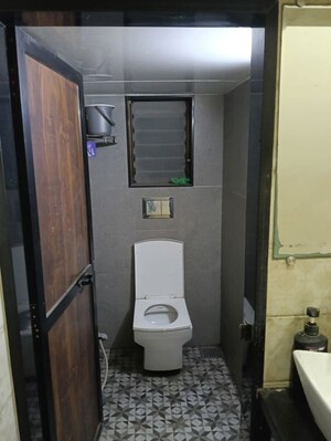 Bathroom in 1 BHK Apartment at Dombivli East – for Rent