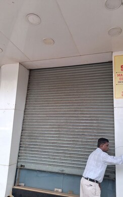 Retail Shop For Sale in Andheri CHS