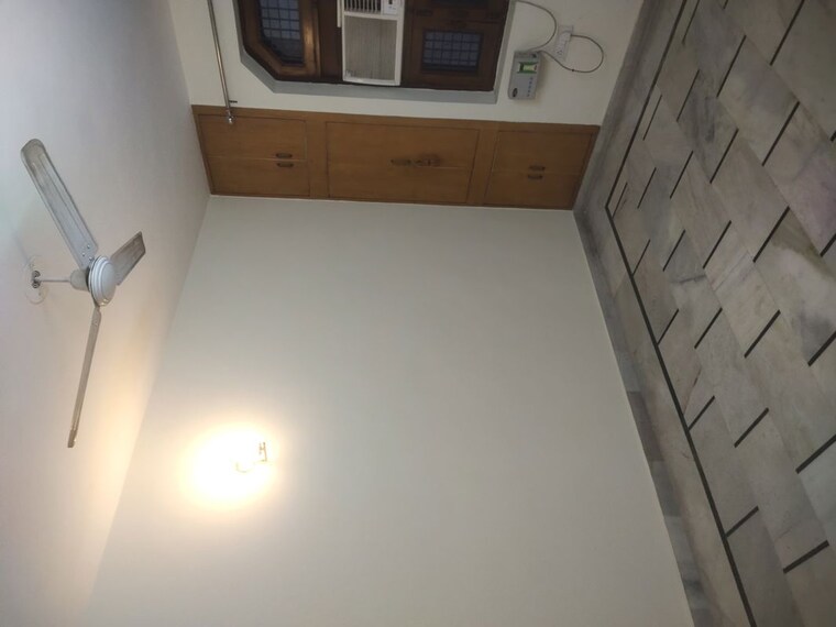 undefined, shivpuri 6+ Bedroom 118 Sq.Yd. Independent House In Shivpuri Gurgaon 9949510