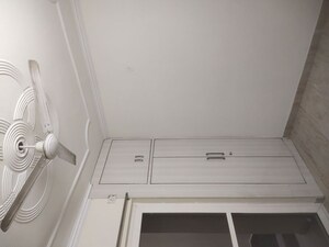 Furnished Amenities in 6+ BHK Independent House at Shivpuri – for Sale