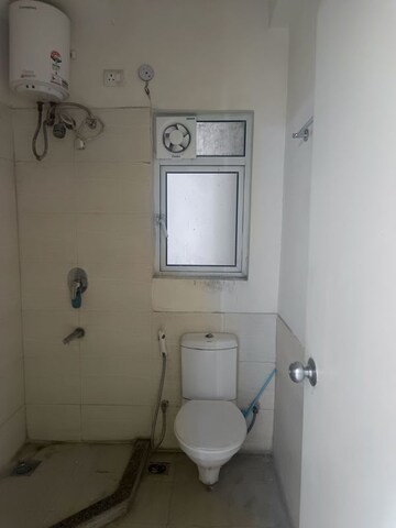 Bathroom in 3 BHK Apartment at Moti Nagar – for Rent