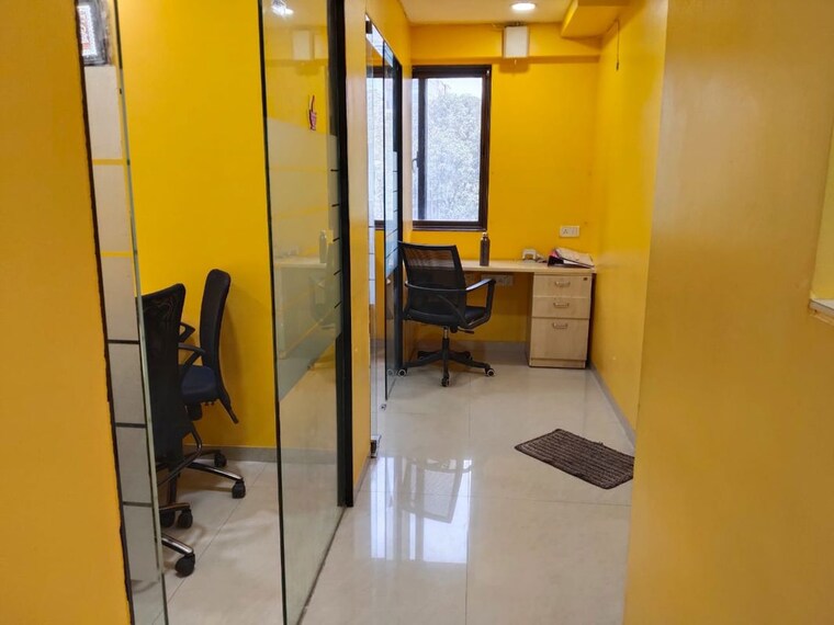 Team Area, shivai-plaza Commercial Office Space 500 Sq.Ft. In Andheri East Mumbai 9120951