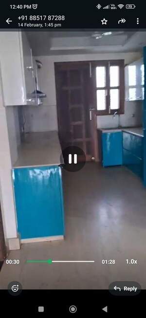 Room in 3 BHK Builder Floor at Builder Floor, Sector 28 – for Rent
