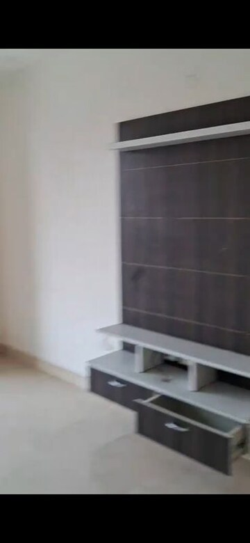 Furnished Amenities in 3 BHK Builder Floor at Builder Floor, Sector 28 – for Rent
