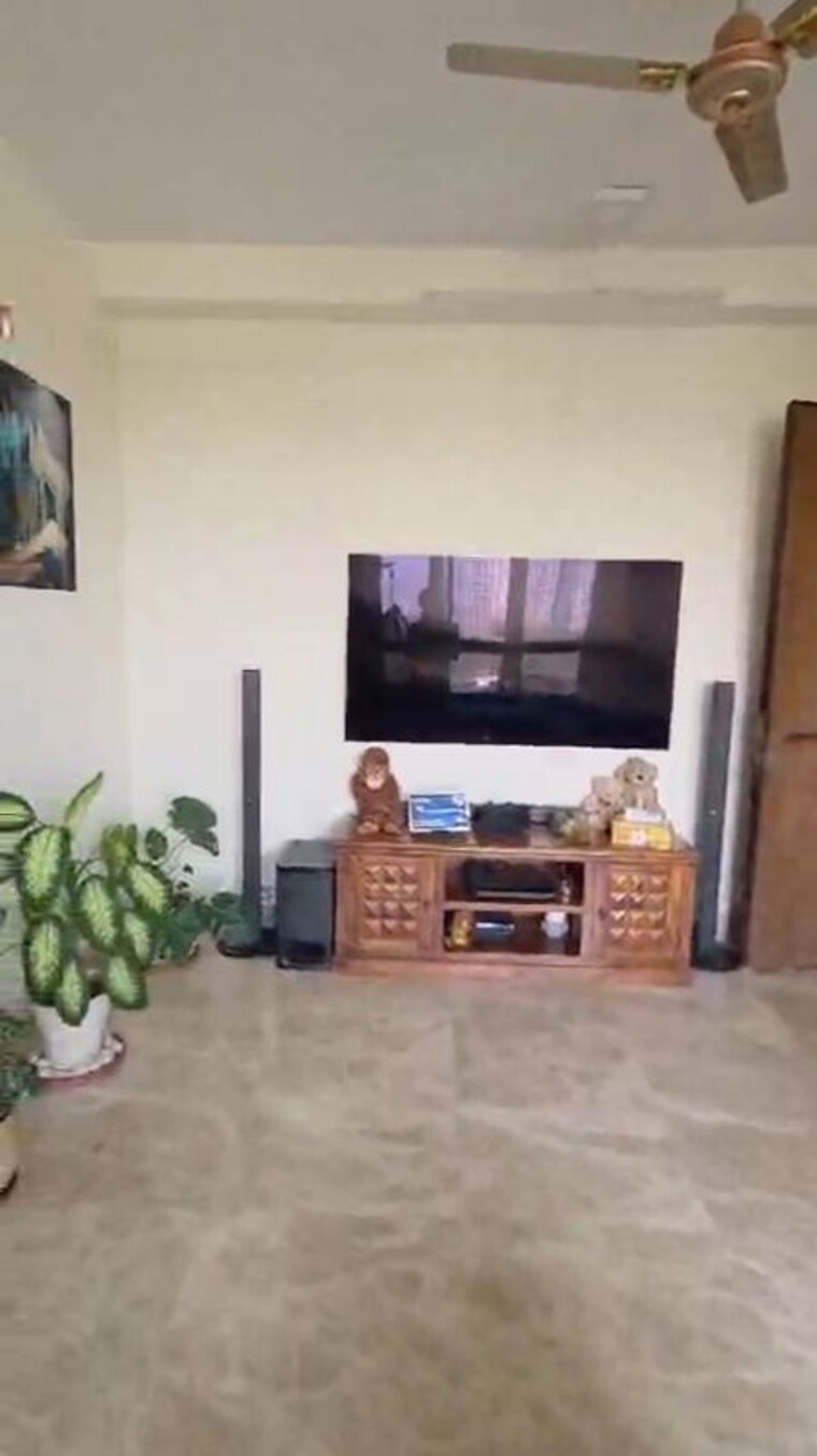 Room, lodha-luxuria 2 Bedroom 1044 Sq.Ft. Apartment In Majiwada Thane 9972942