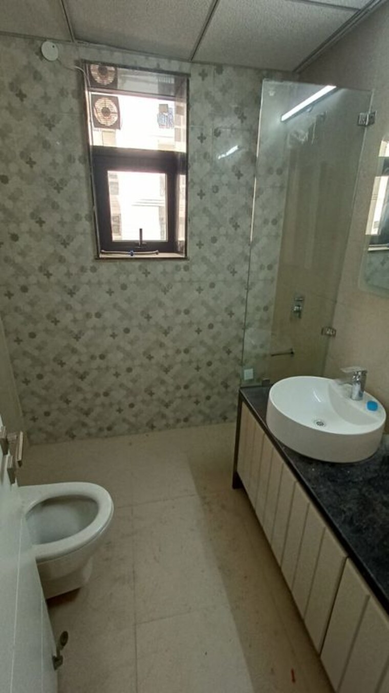 Bathroom, signature-global-city-63a 3 Bedroom 1470 Sq.Ft. Apartment In Sector 63a Gurgaon 9972945