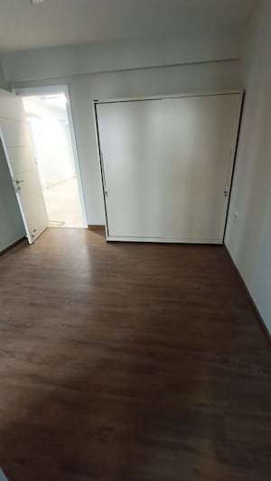 Room in 3 BHK Apartment at Signature Global City 63A, Sector 63a – for Rent