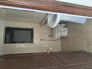 Bathroom in 3 BHK Apartment at Sterling Seaface, Worli – for Rent