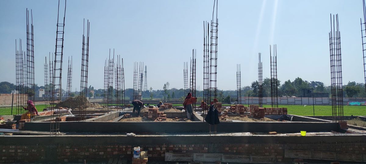 Plot For Sale in Raebareli Road