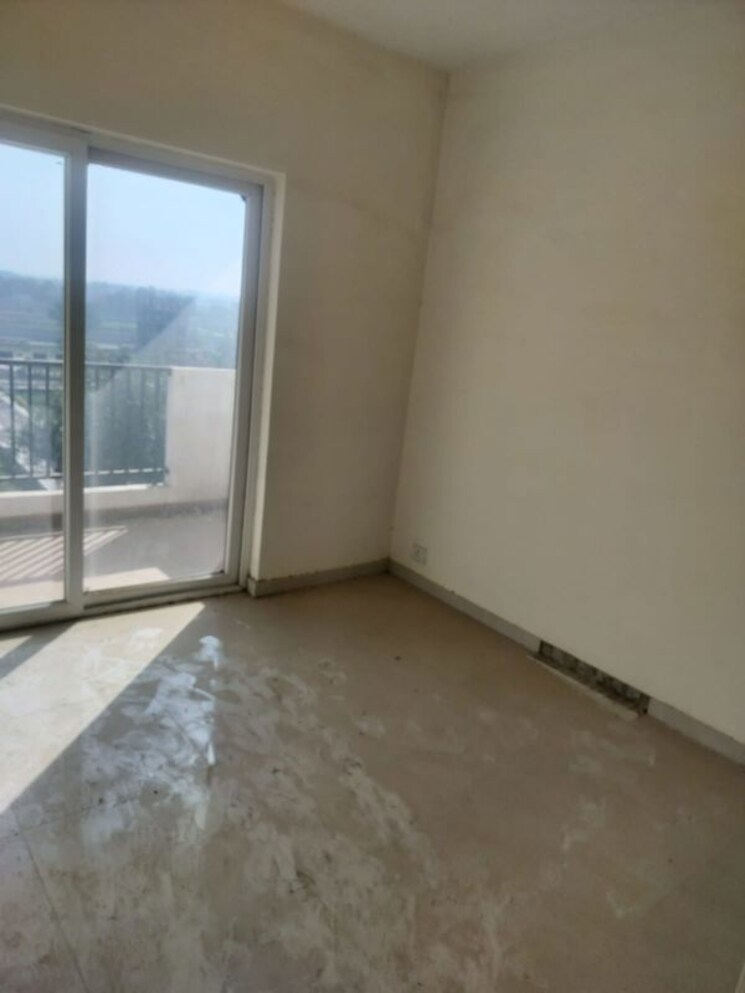 Room, signature-the-serenas 2 Bedroom 614 Sq.Ft. Apartment In Sohna Sector 36 Gurgaon 9972983