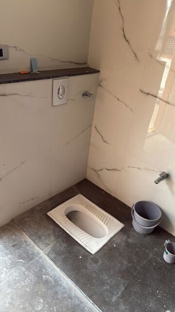 Bathroom in 3 BHK Independent House at Dayal Friends Colony, Amar Shaheed Path – for Rent