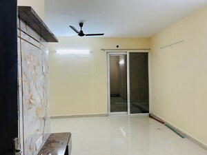 Room in 2 BHK Apartment at Signature The Millennia 3, Sector 37d – for Sale