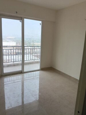 2 BHK Apartment For Sale in Signature The Millennia 3, Sector 37d