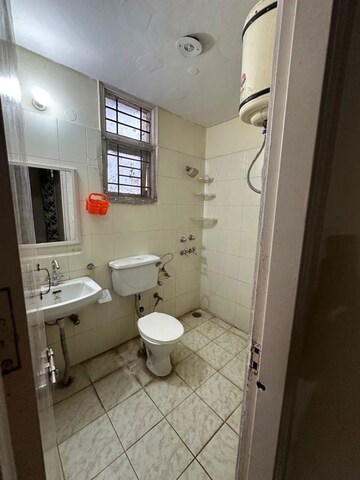 Bathroom in 2 BHK Builder Floor at Sushant Lok 2, Sector 57 – for Rent