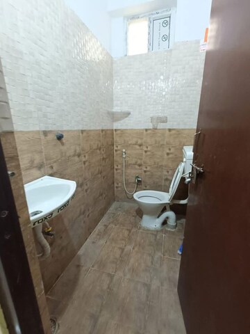 Bathroom in 1 BHK Builder Floor at Begumpet – for Rent