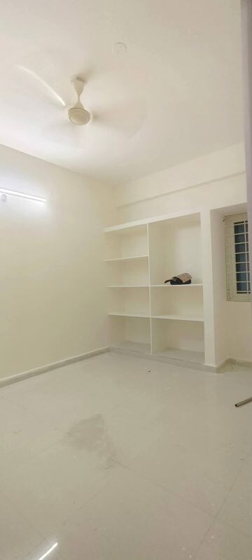 Room in 1 BHK Builder Floor at Begumpet – for Rent