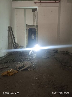 Room in  Shop at Lakhani Empire Dynasty, Panch Pakhadi – for Rent