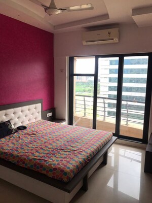 2 BHK Apartment For Sale in Raheja Interface Heights, Malad West