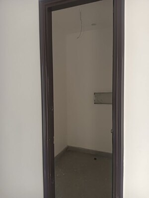 Furnished Amenities in 2 BHK Villa at Gaur Yamuna City, Gaur Yamuna City – for Rent