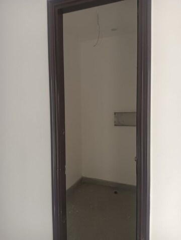 Furnished Amenities in 2 BHK Villa at Gaur Yamuna City, Gaur Yamuna City – for Rent